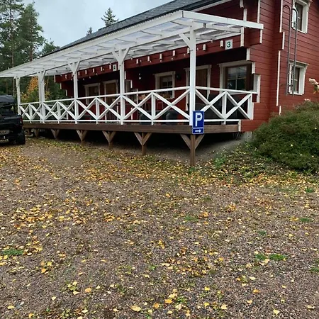 Lomahyppaeys Chalé Naantali