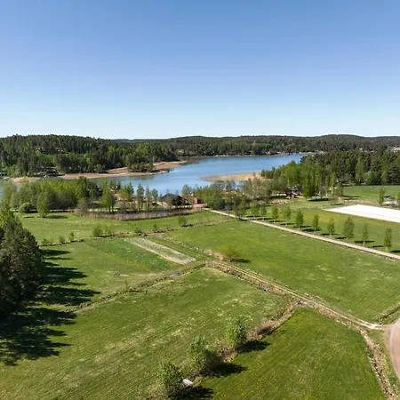 Lomahyppaeys Naantali